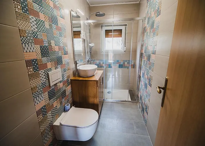 Liberg With Hot Tub And Sauna *