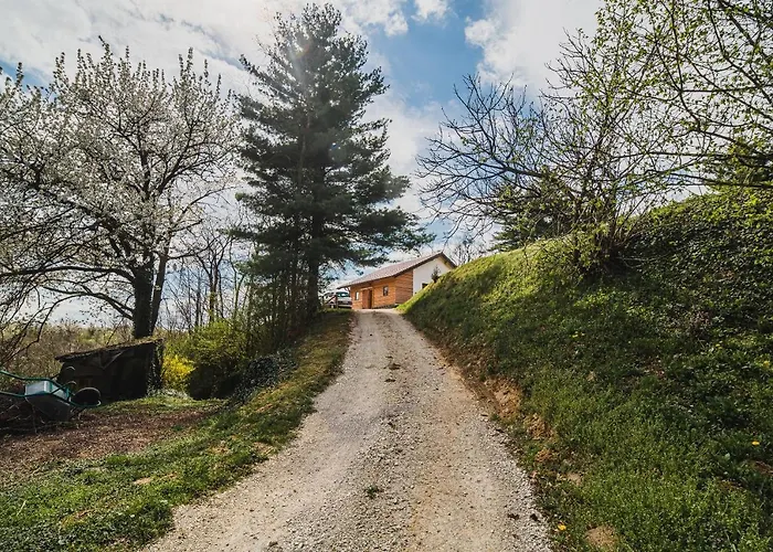 Liberg With Hot Tub And Sauna *