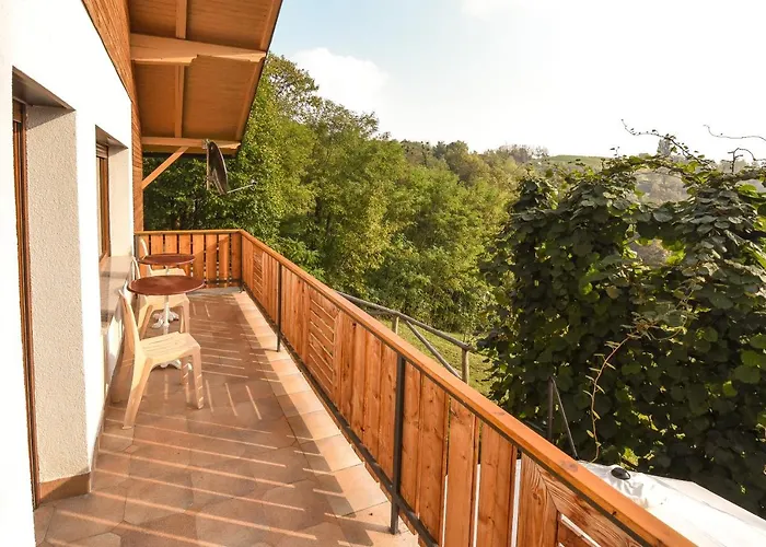 Liberg With Hot Tub And Sauna *